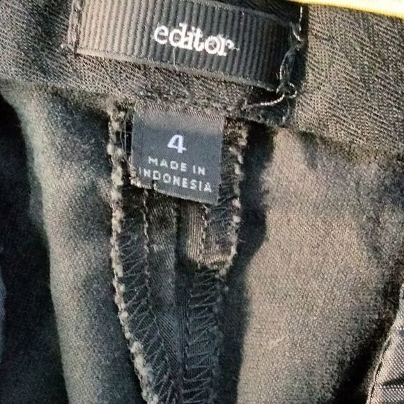 "Editor" woman's shorts   - Picture 5 of 7